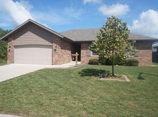 2115 E Mary Beth St, Republic, MO 65738