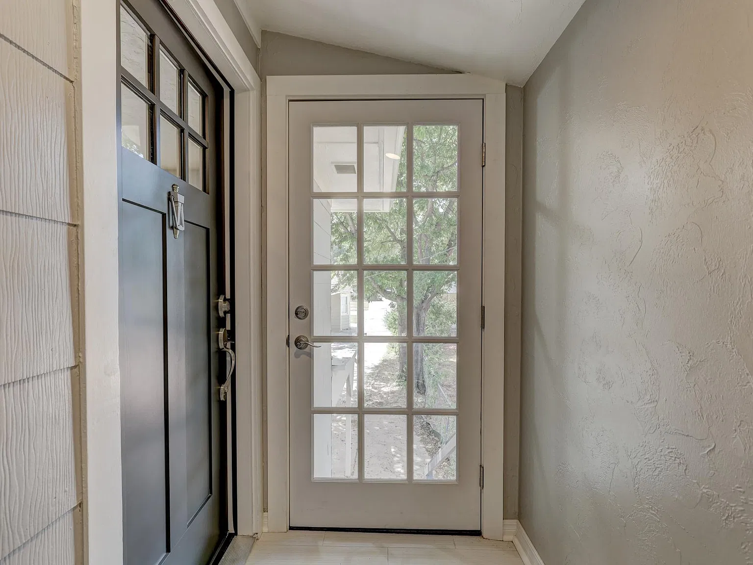 1 bed, 590 sqft, $995 — Photo 3