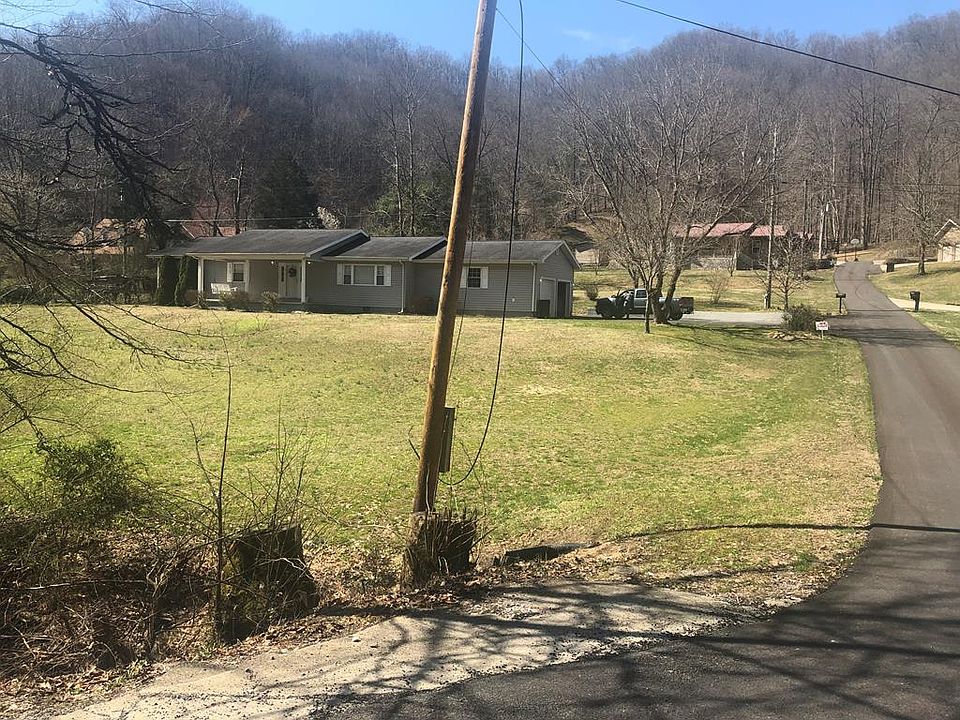 1st image of 27 Wilderness Lndg