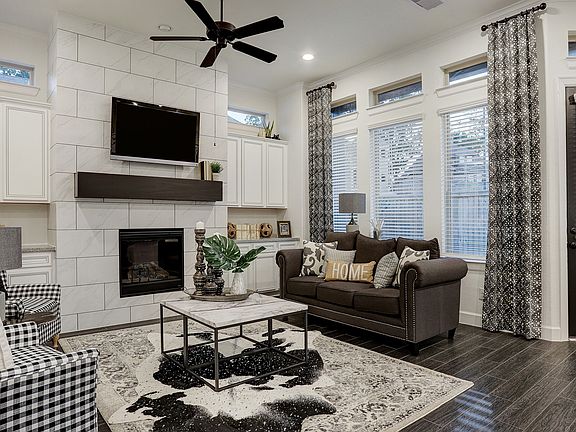 Lovely space for entertaining