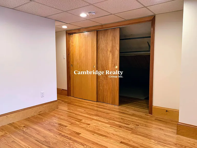 19 Adams St #2T — Photo 21