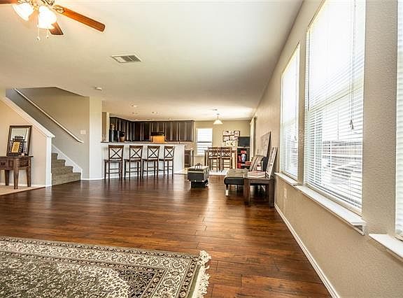 4th image of 4205 Furrow Dr