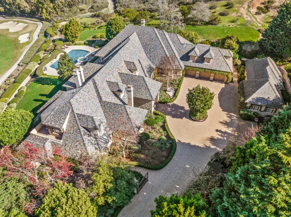 6398 Clubhouse Dr, Rancho Santa Fe, CA 92067