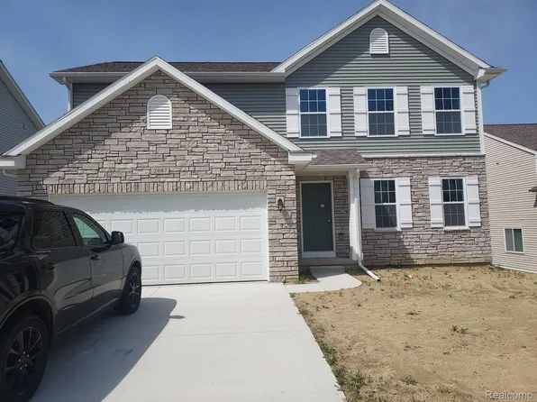 2087 Stillwater Dr, Davison, MI 48423