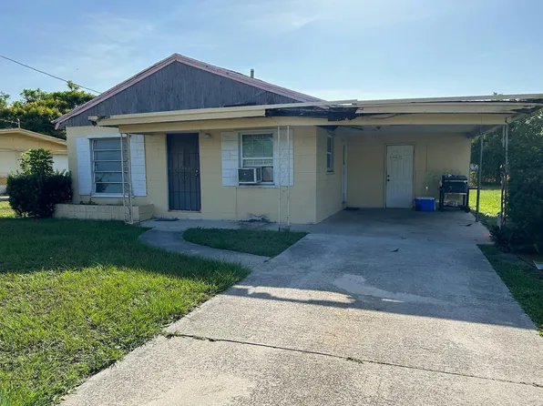 1806 N 16th Court, Fort Pierce, FL 34950