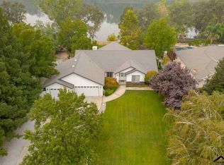 60 Agua Verdi Dr, Red Bluff, CA 96080