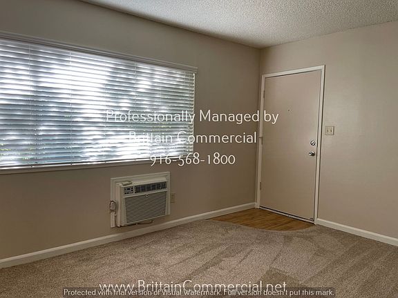 5th image of 2416-2420 S St #2416