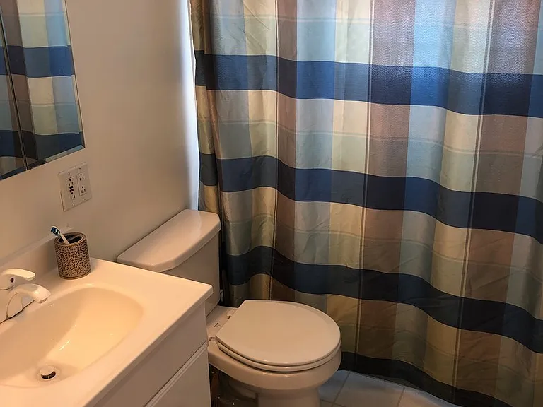 429 Clifton Dr — Photo 9