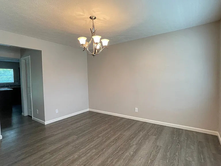 2761 Morallion Dr — Photo 6