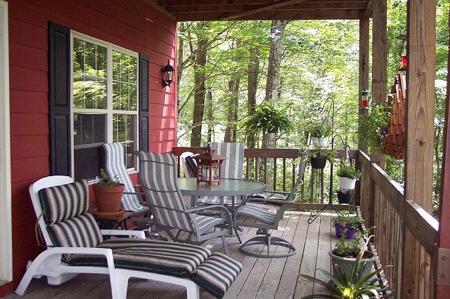 1st image of 1530 Lauren Ln