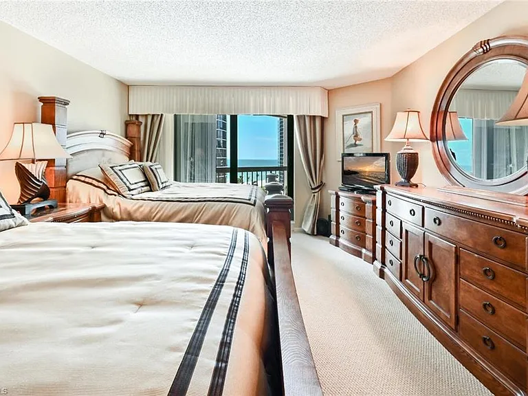 4551 Gulf Shore Blvd N #1001 — Photo 18