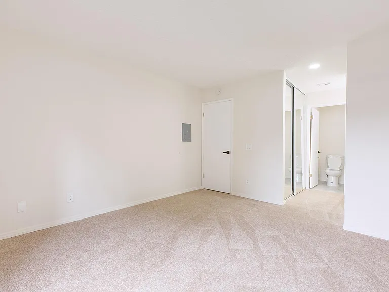 10329 Azuaga St #259 — Photo 9