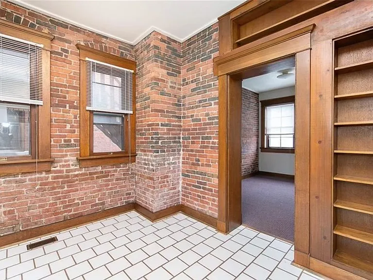 The Bronx on Central - Luxury Living in Old World Setting — Photo 12