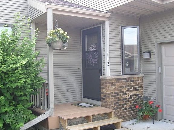 2nd image of 113 White Tail Dr