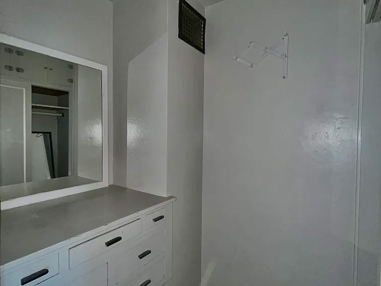 Eden Square Apartments — Photo 13
