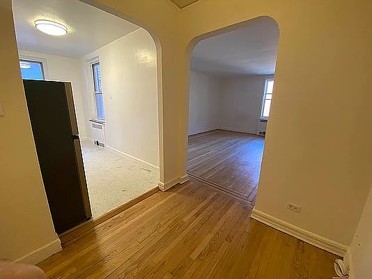 4th image of 83-60 118th St #6Y