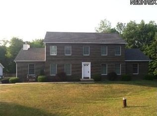 46816 Winston Dr, East Liverpool, OH 43920