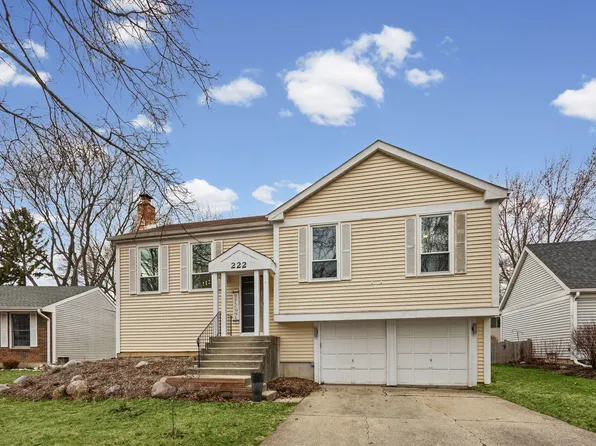 222 Abilene Ln, Vernon Hills, IL 60061