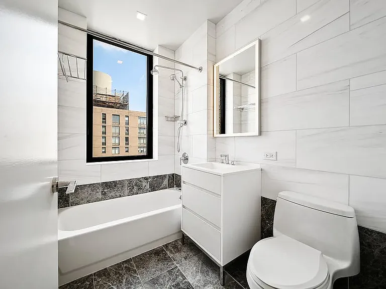 Columbus Pl #S39D — Photo 12