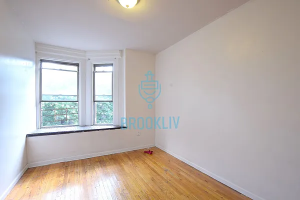 Rented by null | media 29