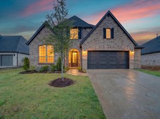 2313 Meek Woods Ln, Mansfield, TX 76063