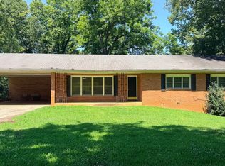 669 S Hill St, Griffin, GA 30224