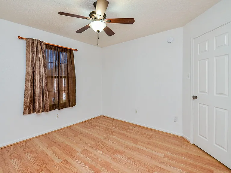 13837 Purplemartin St — Photo 19