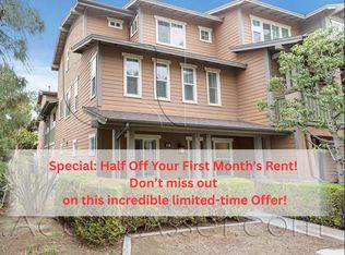 361 Flyers Ln, Tustin, CA 92782