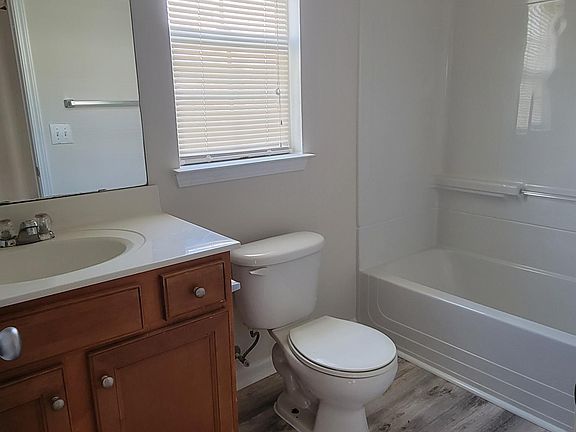 3rd image of 2859 Summergrove Ct