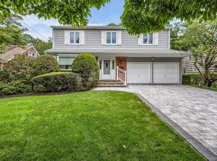 79 Bieselin Road, Bellport Village, NY 11713