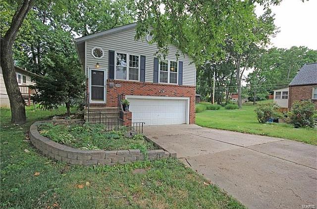 1st image of 9310 Lavern Pl
