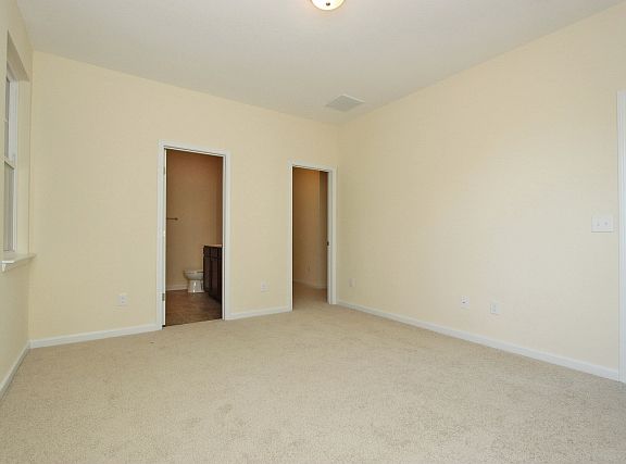 4th image of 7832 Magellan Dr