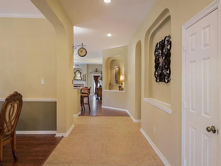 8707 Preston Field Ln — Photo 6