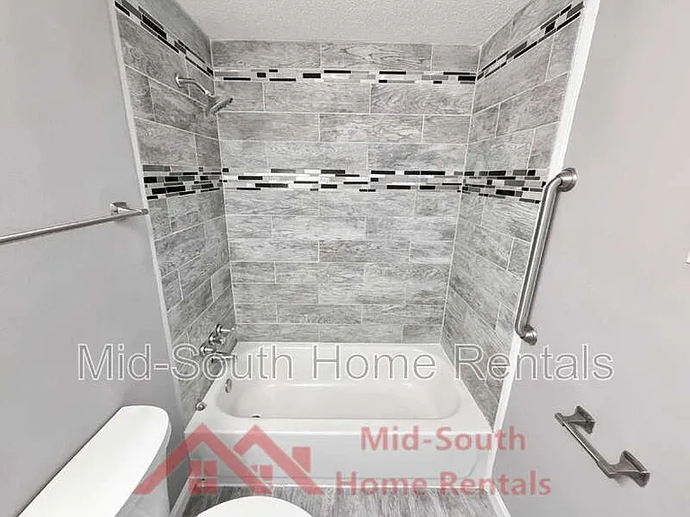 1775 Colonial Hills Dr — Photo 13