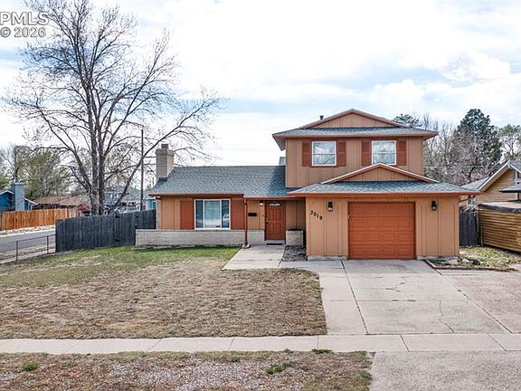 2nd image of 3019 Gomer Ave