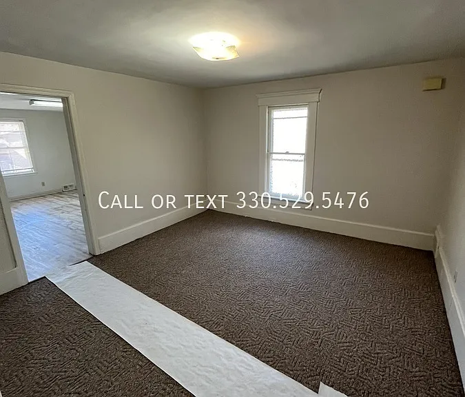 24 Grand Ave #3 — Photo 2