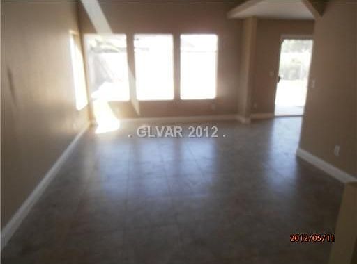 3rd image of 4610 Little Finch Ln