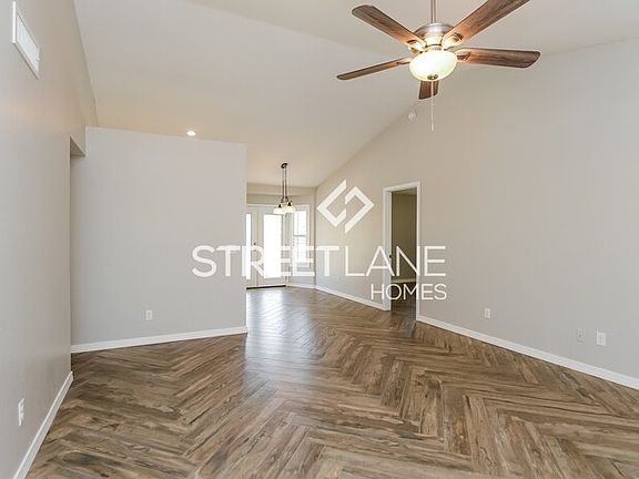 3rd image of 641 S Los Feliz Dr