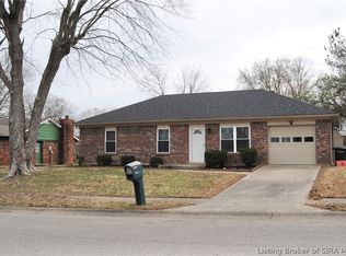 3006 Crums Ln, Jeffersonville, IN 47130