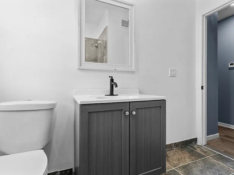 2648 Tuxedo St #1 — Photo 11