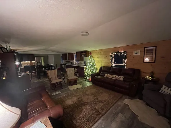 390 Sparkmantown Rd, Rock Island, TN 38581