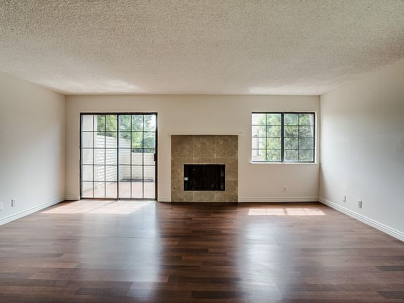 3rd image of 3467 Nightflower Ln Unit B