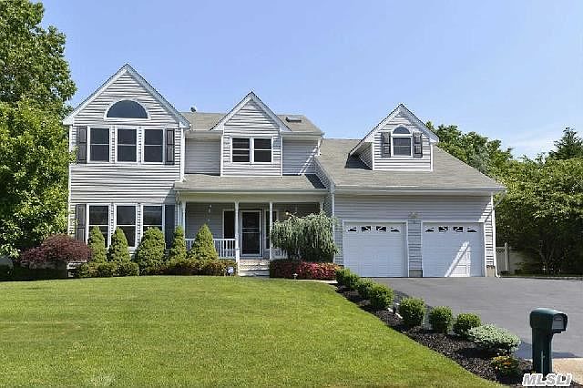 1st image of 9 Hancock Ct