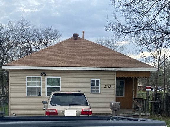 3rd image of 2713 NW 23rd St