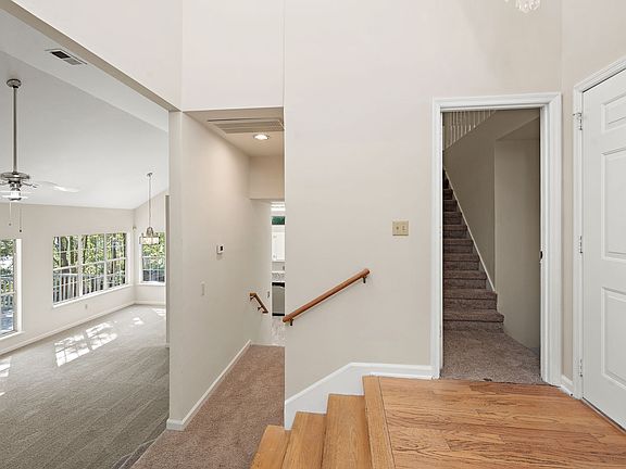 5th image of 824 N Woodstone Ln