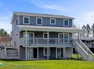 136 Cannes Dr, Brooklyn, MI 49230