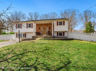 11 Dutch Valley Rd, Howell, NJ 07731