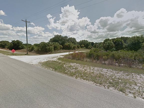 5th image of 19361 NW 244th St
