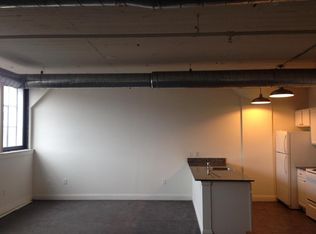107 Dutton St #107, Lowell, MA 01852