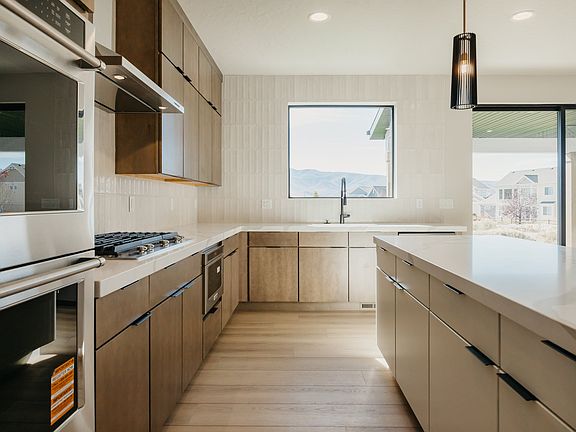 3rd image of 2832 E Hayloft Ln #214